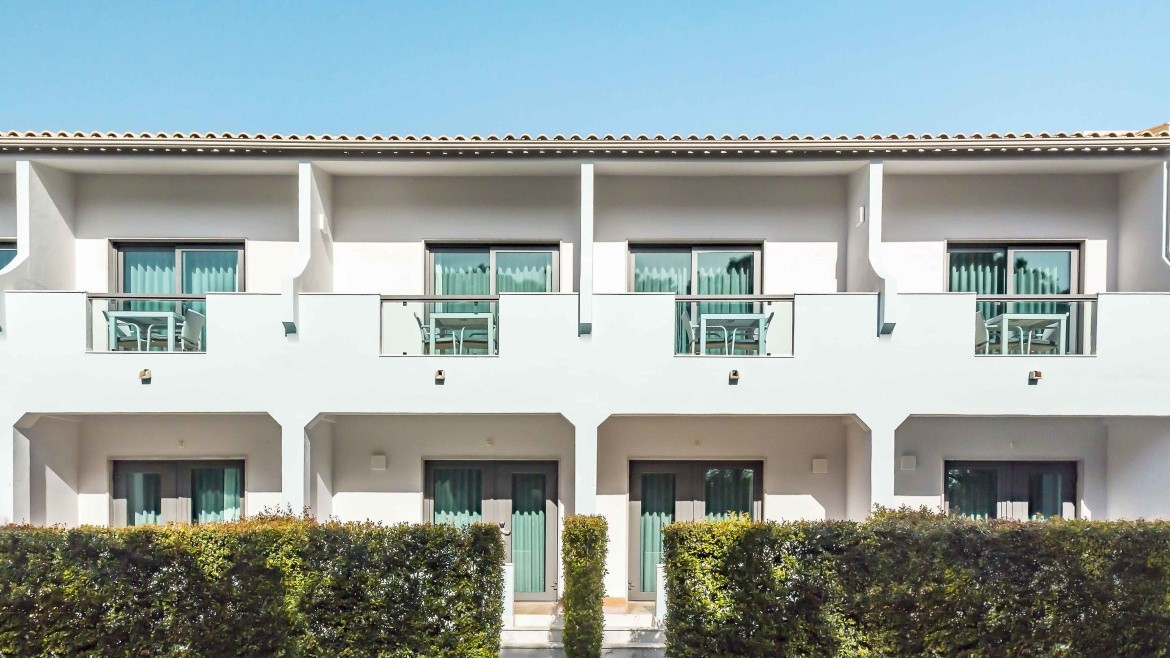 The Magnolia (Almancil)