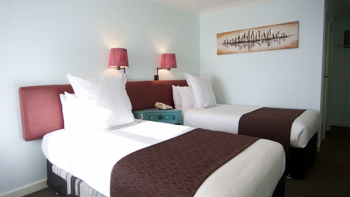 Best Western The Clarence on Melville