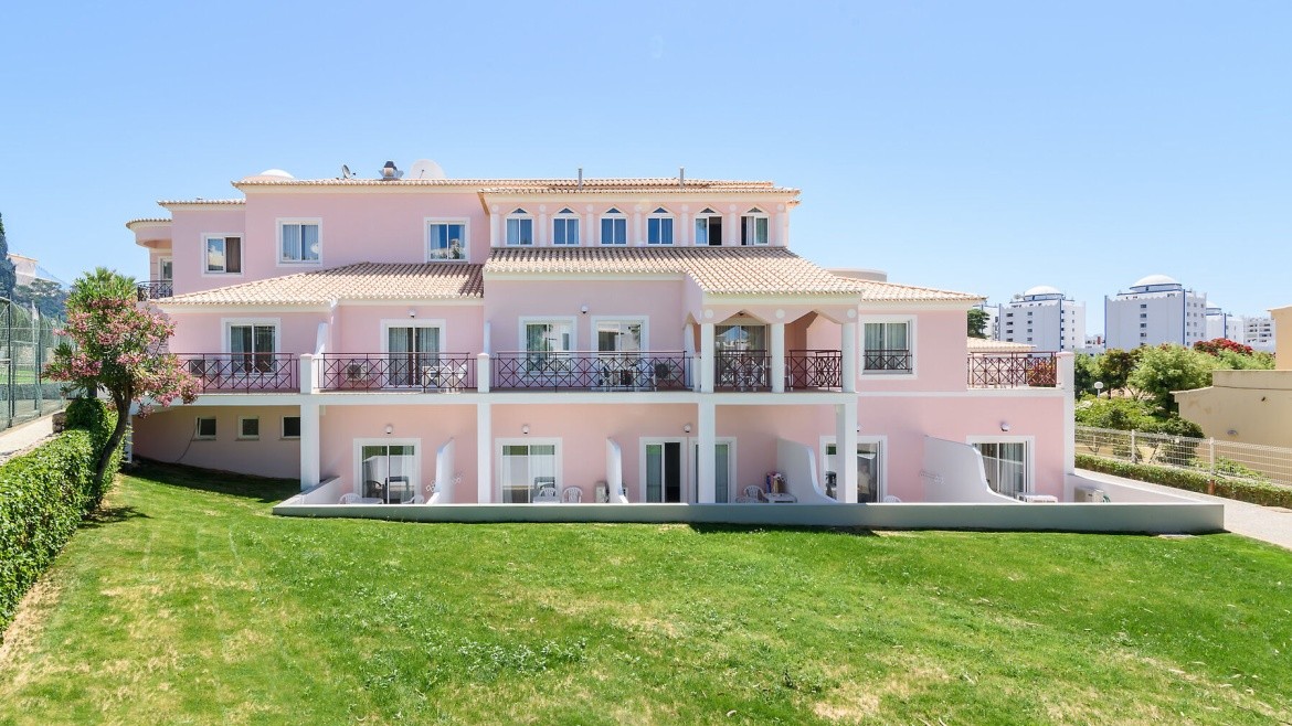 Clube VilaRosa (Portimao)