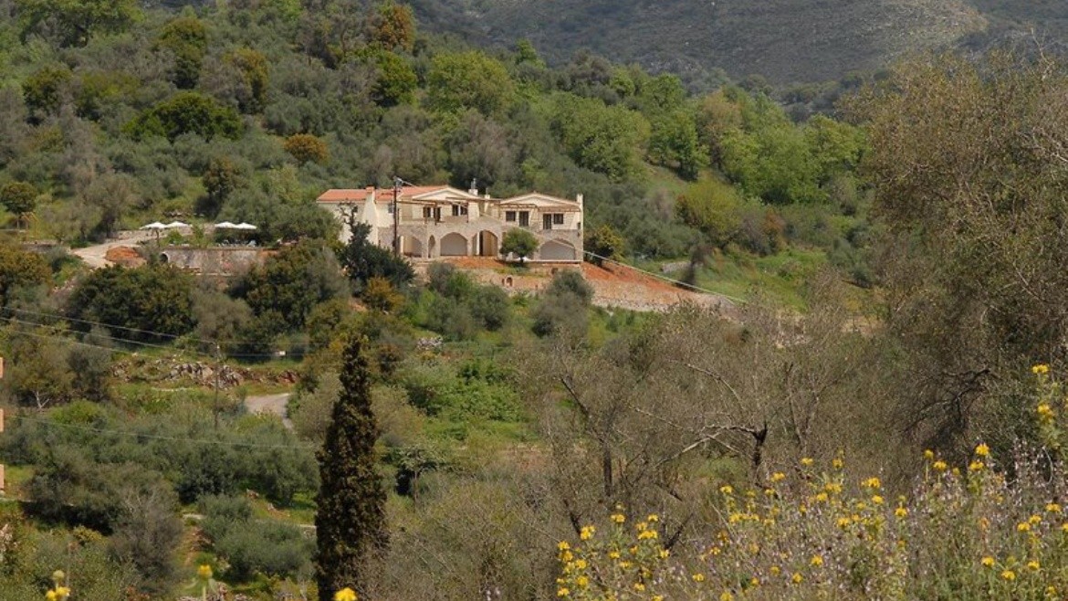 Aposperitis Villas (Drosia)