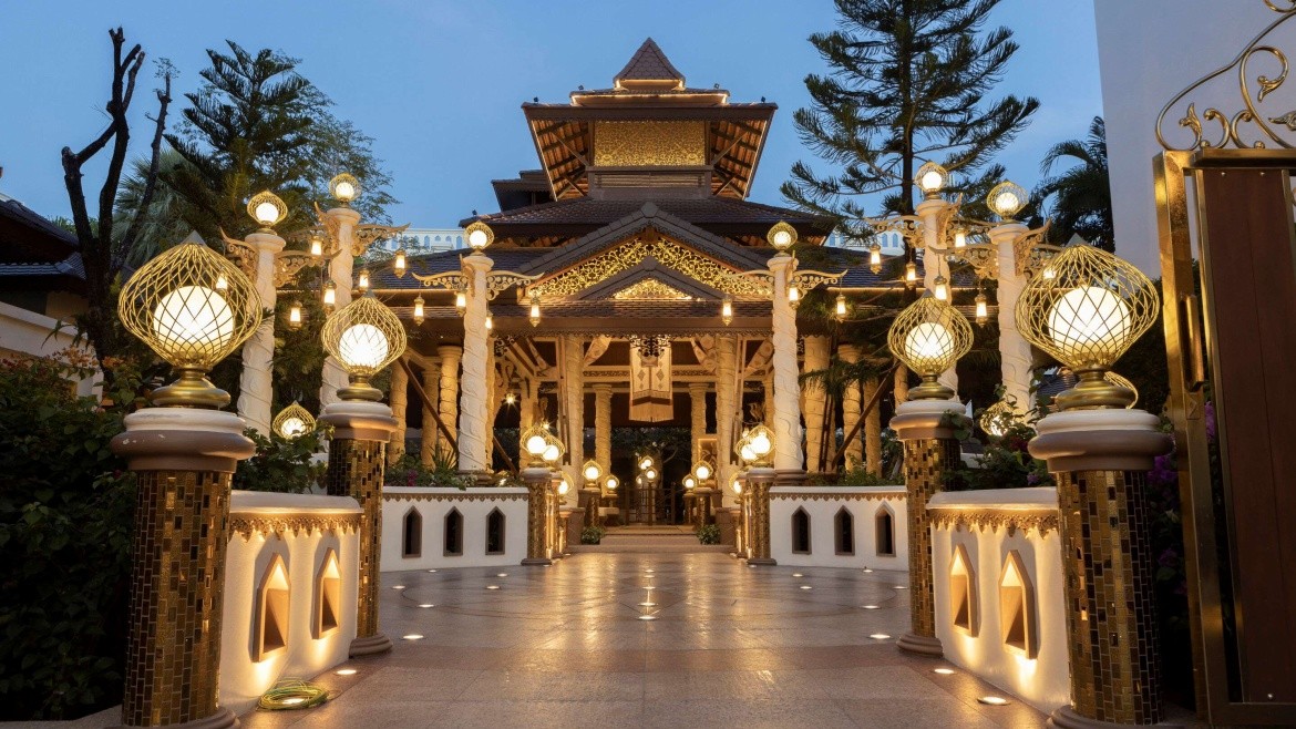 Quality Beach Resorts & Spa Patong (ex. Shanaya Beach Resort & Spa)