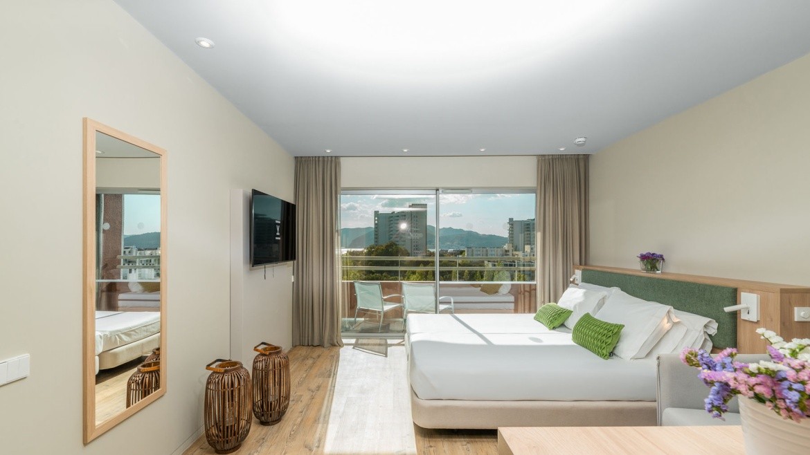Aqualuz Suite Apartamentos Troialagoa