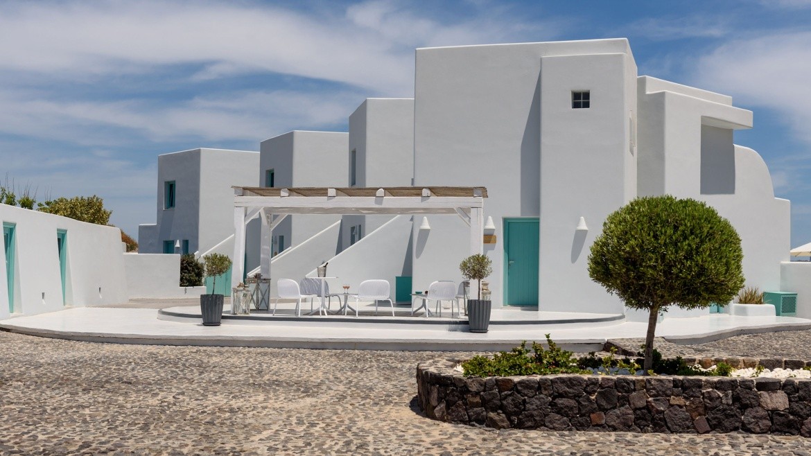 Neptune Luxury Spa Suites