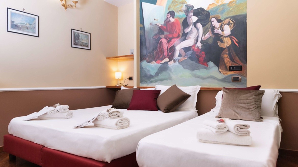 Suite Ares (Neapel)