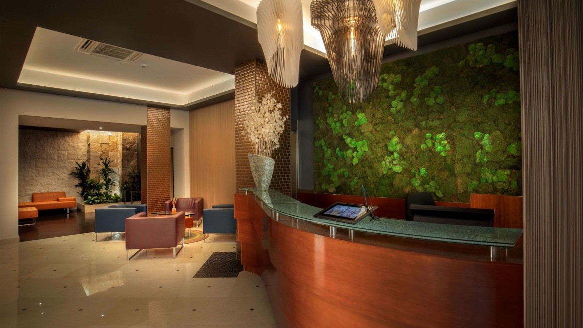Best Western Plus Hotel Spring House