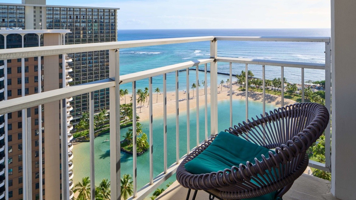Ilikai Luxury Suites (Honolulu)