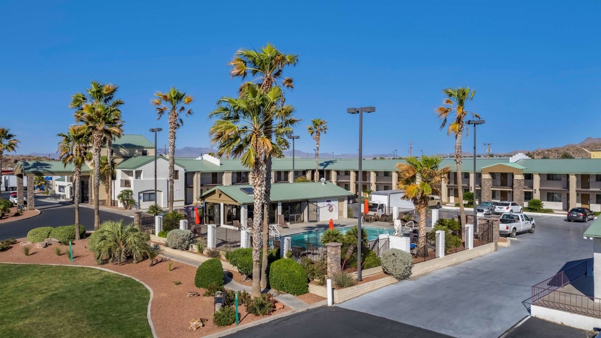 Best Western Plus King's Inn & Suites