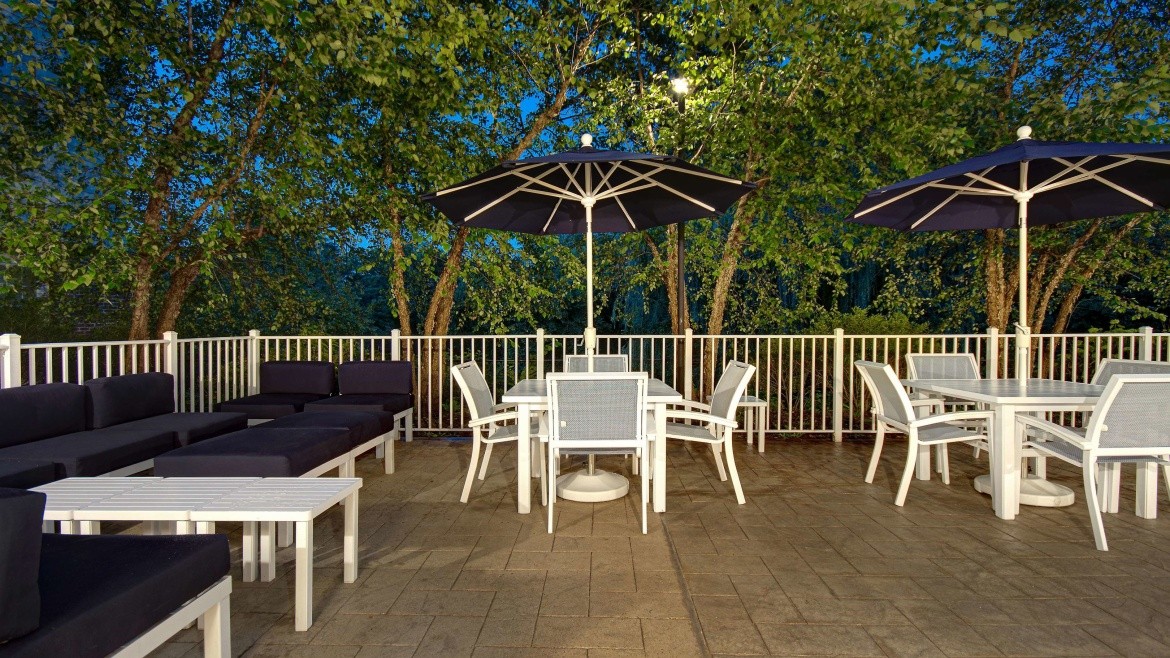 Hampton Inn & Suites Yonkers