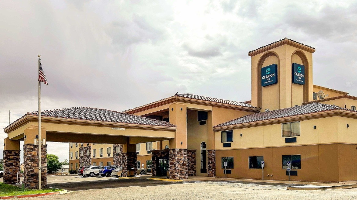 Clarion Inn Page