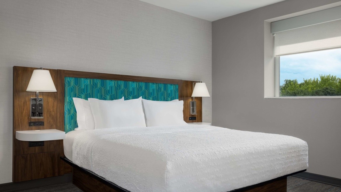 Ramada Plaza Toronto Downtown