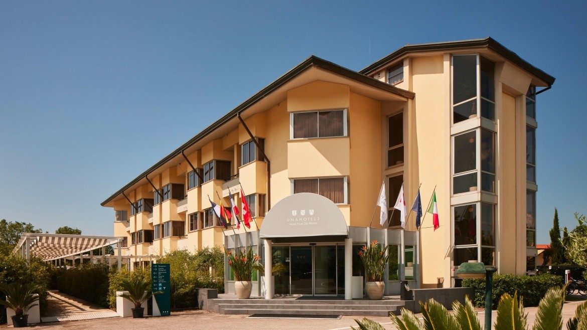 UNAWAY Forte Dei Marmi