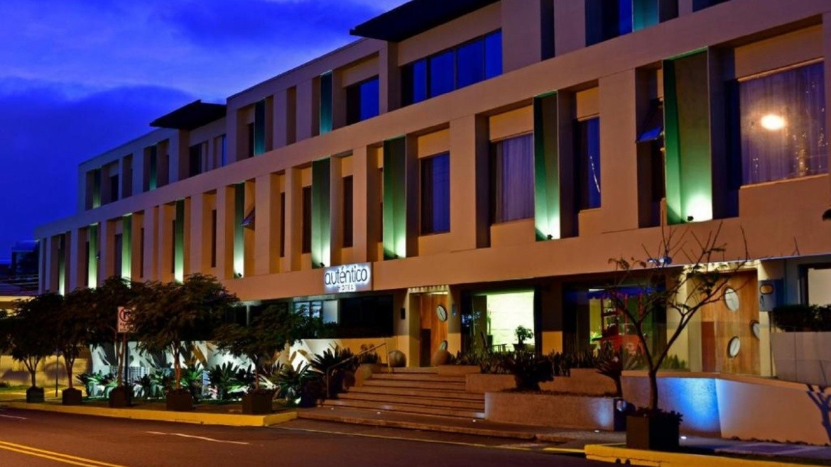 Autentico (San José)