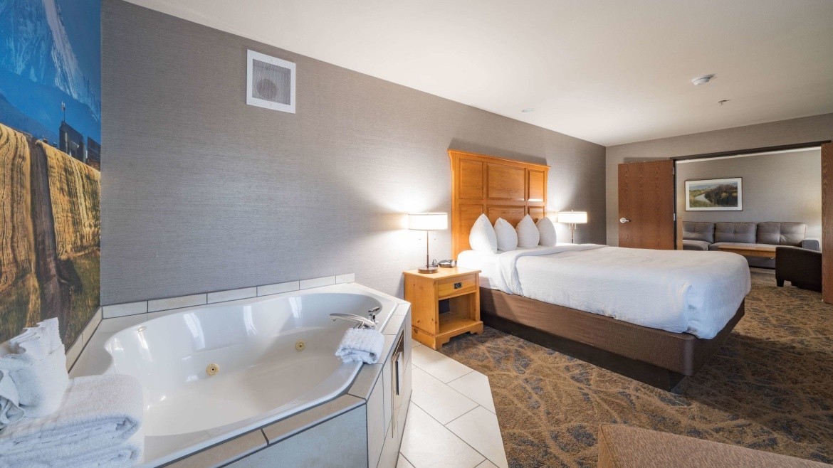 Best Western Plus GranTree Inn