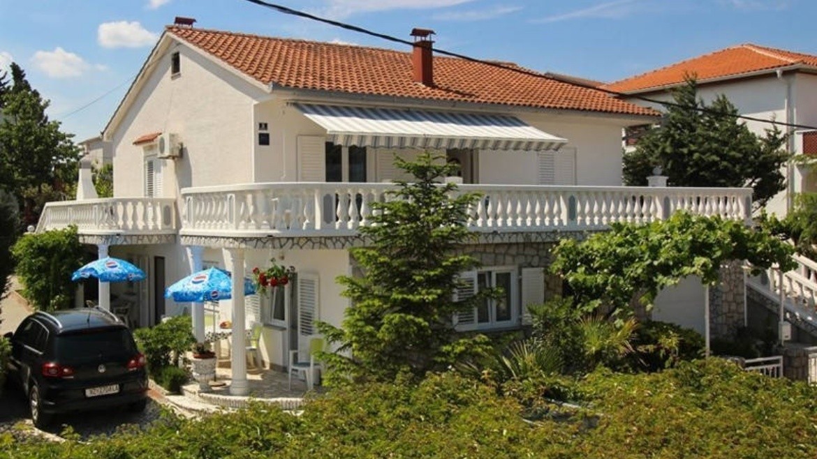 Apartments Zlatica