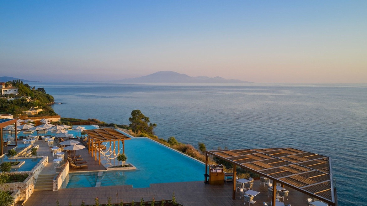 Lesante Cape Resort & Villas (Akrotiri)