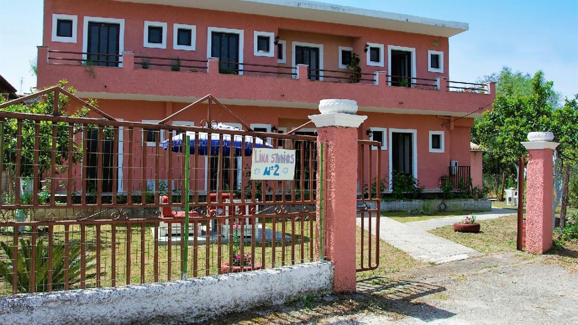 Kostas Apartman (ex. Lina)