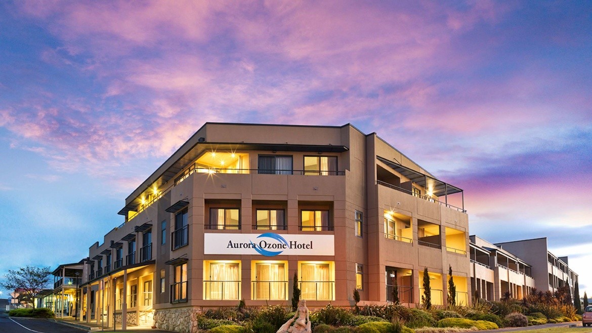Aurora Ozone Hotel