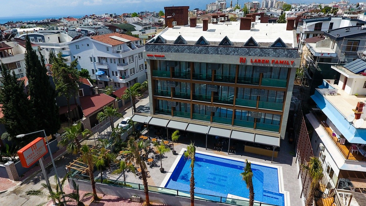 Laren Family & Business