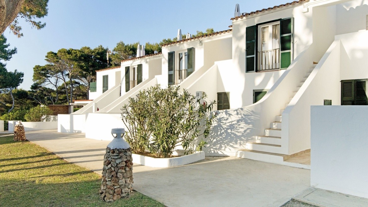 Apartamentos Cala Blanca