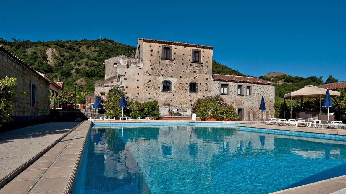 Gole Alcantara Botanical & Geological Park Argoturismo Il Borgo (Castiglione di Sicilia)