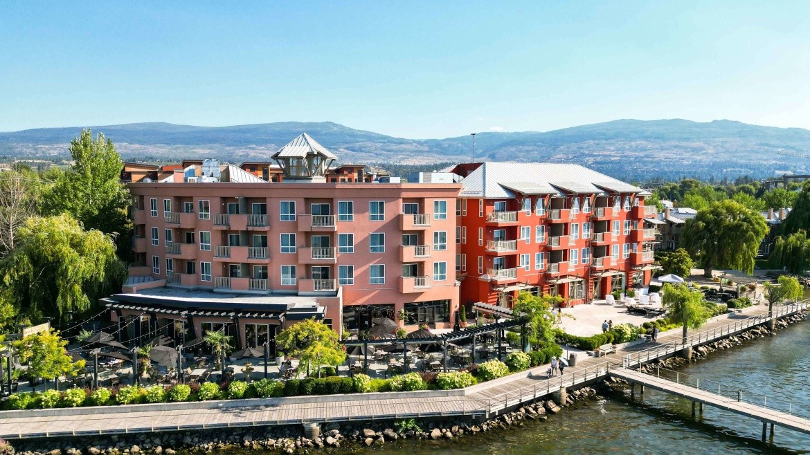 Manteo Resort Waterfront Hotel & Villas