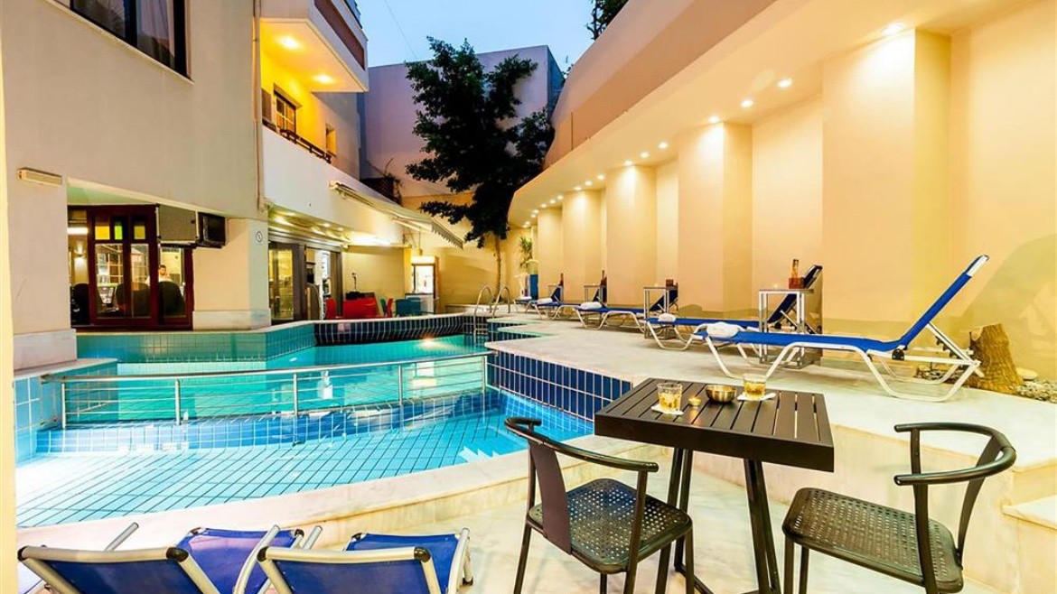 Aparthotel Elina