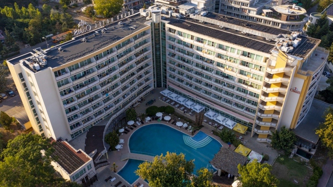 Grand Nirvana (ex. Grand Hotel Oasis)