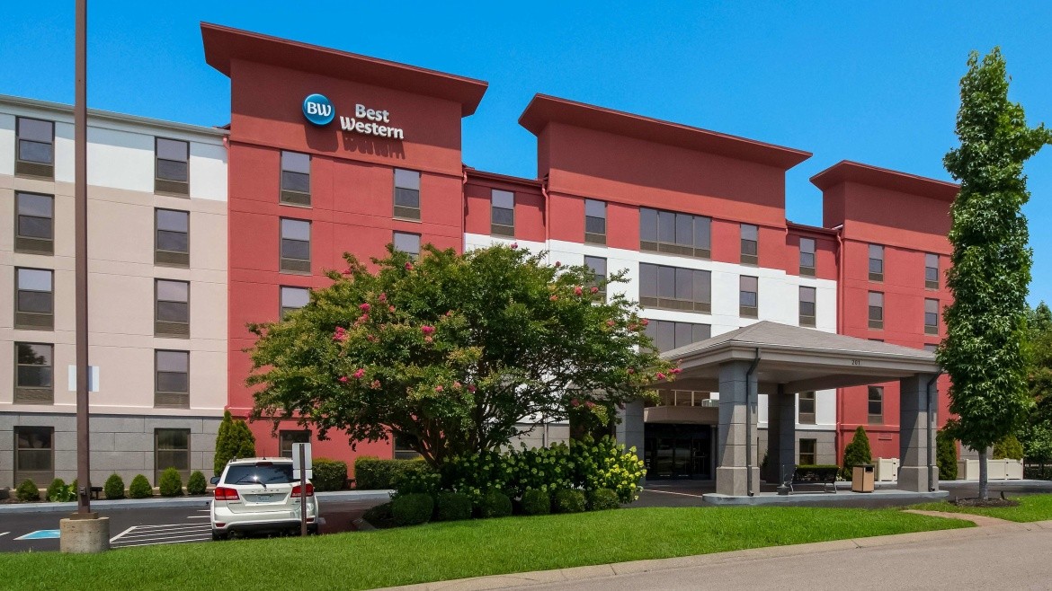 Best Western Suites Near Opryland