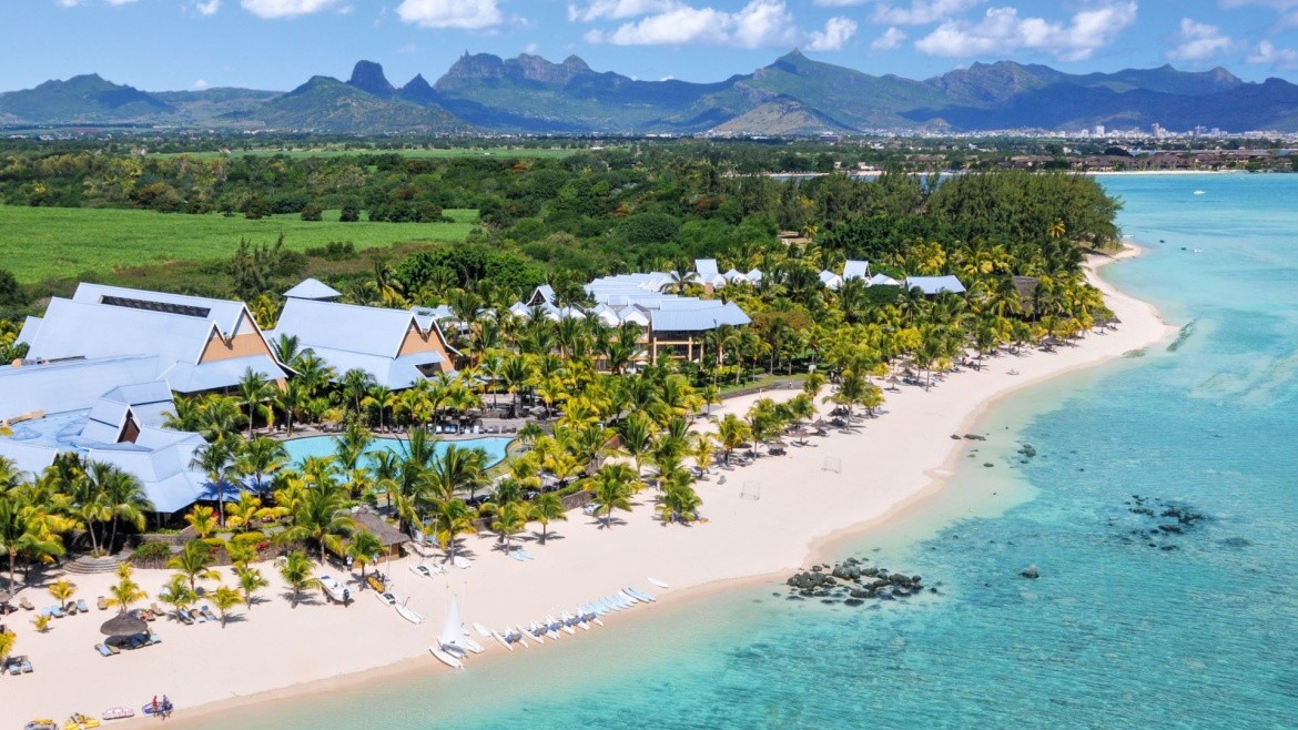 Victoria Beachcomber