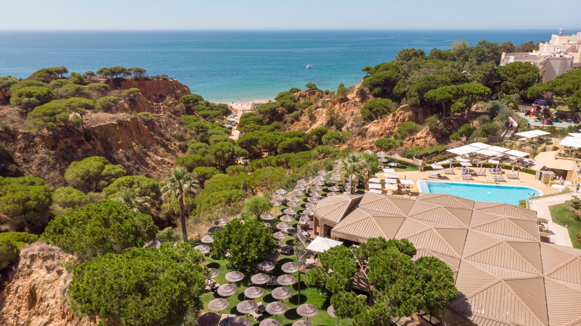 Falesia Garden ( Olhos de Agua)