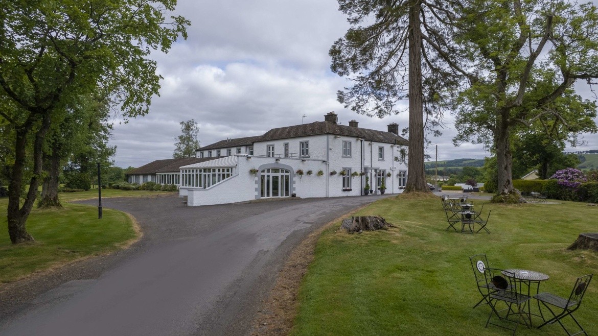 OYO Dryfesdale Hotel