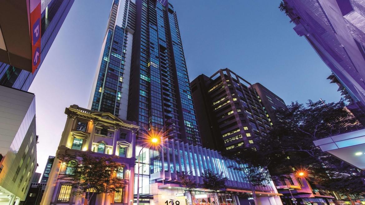 Oaks Charlotte Towers