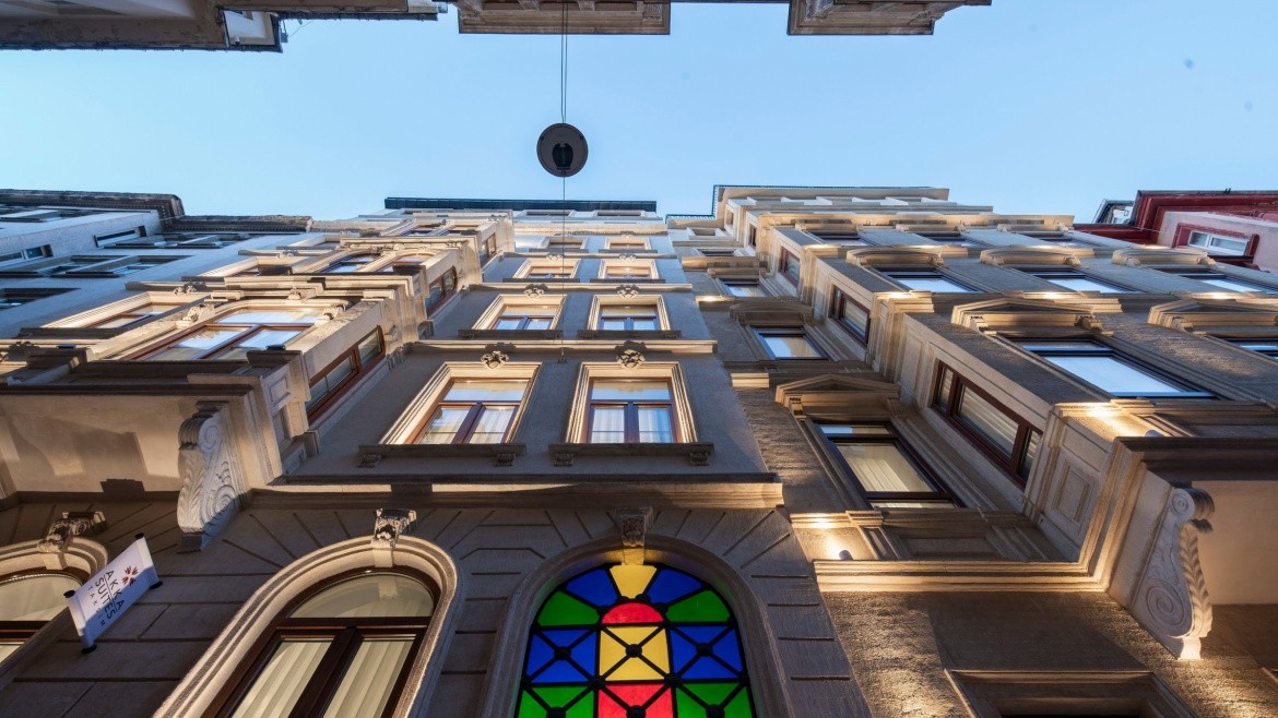 Stories Apart Kuloglu