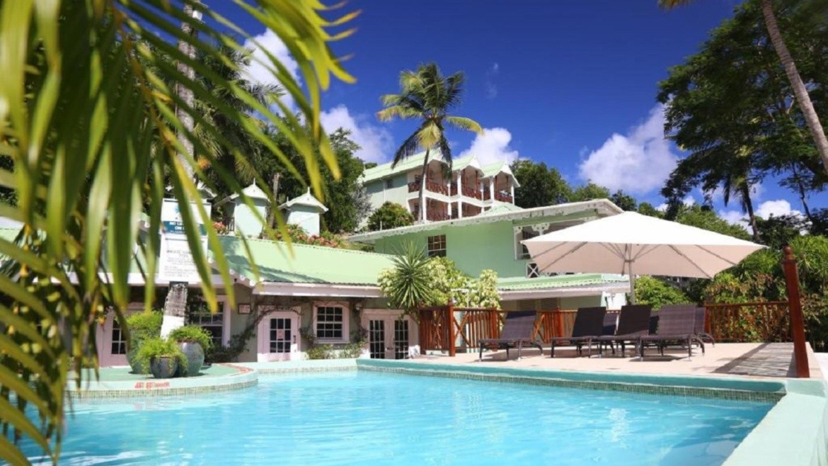 Marigot Beach Club & Dive Resort