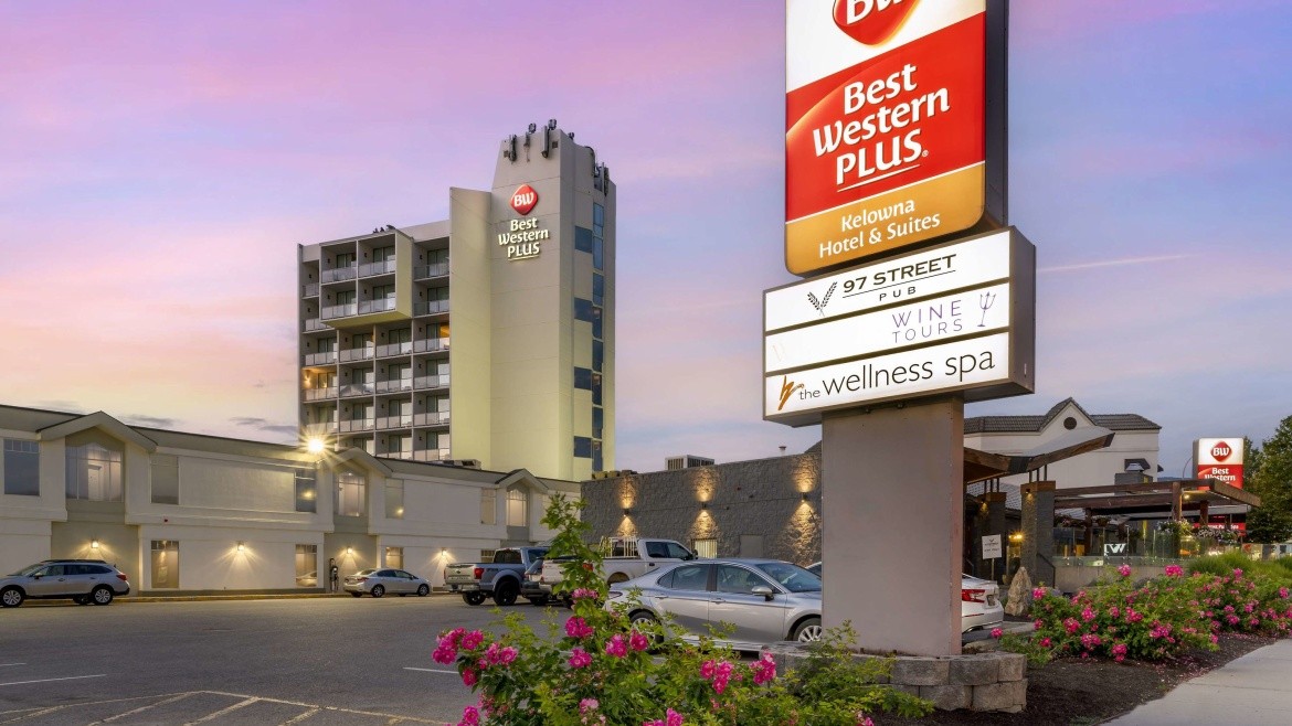 Best Western Plus Kelowna Hotel & Suites