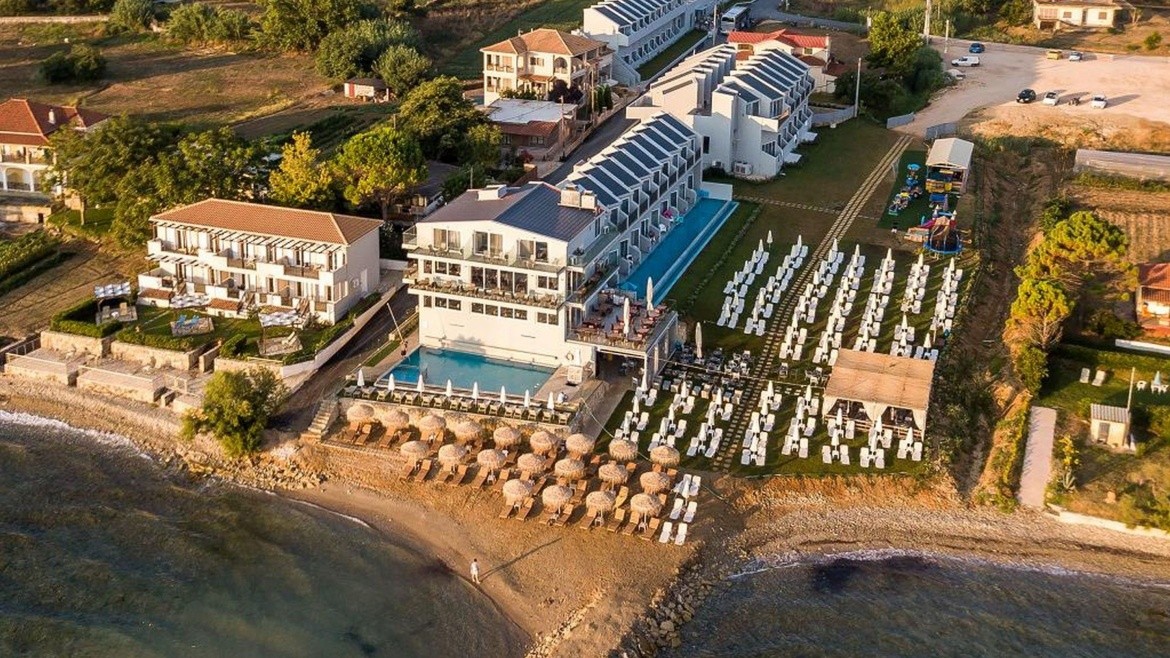 Golden Coast Resort