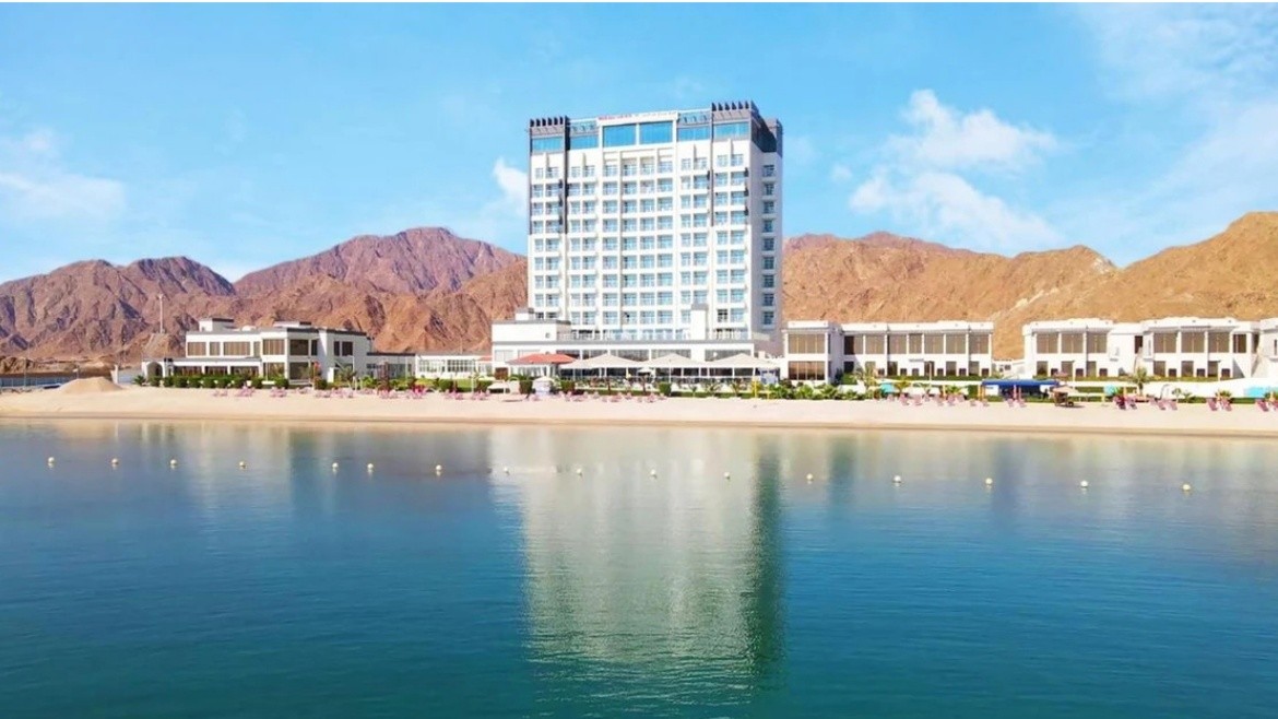 Mirage Bab Al Bahr Resort