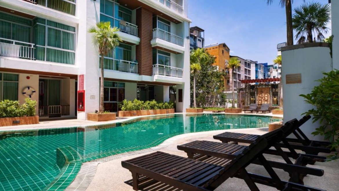 iCheck Inn Residence Patong