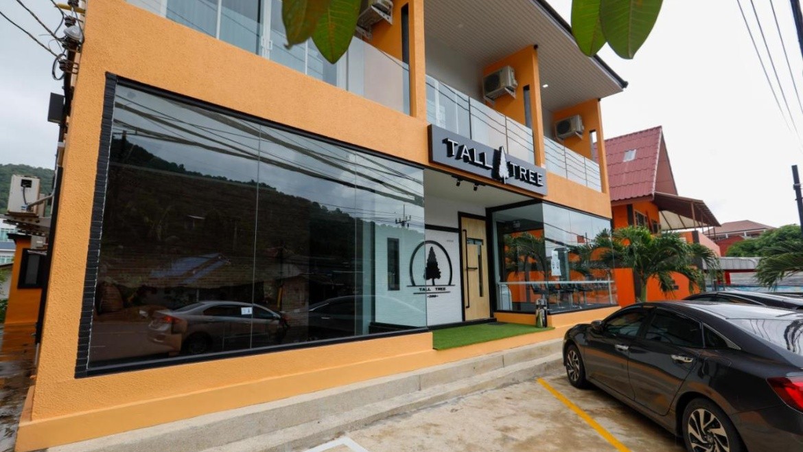Tall Tree Poshtel Phuket