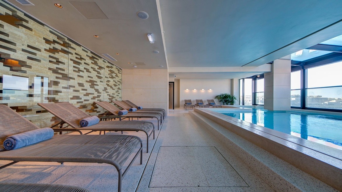 Land's End Boutique Hotel