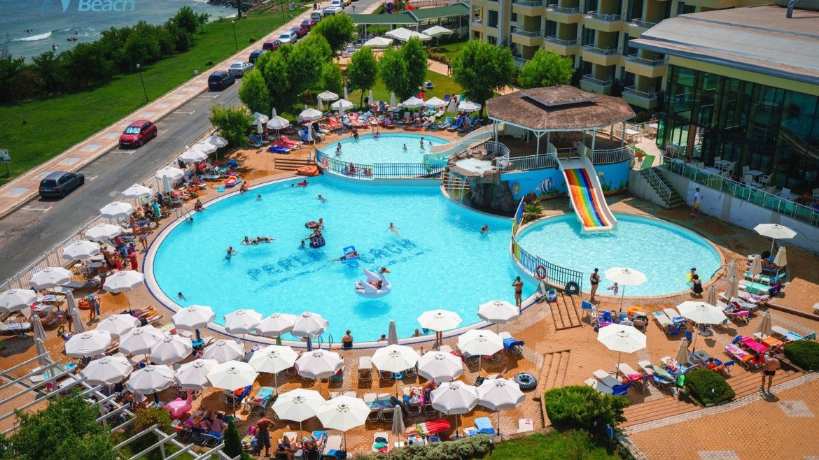 Perla Beach Holiday Club