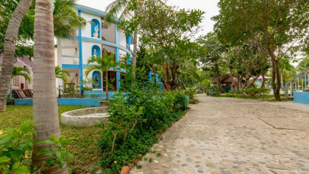 Palmira Beach Resort