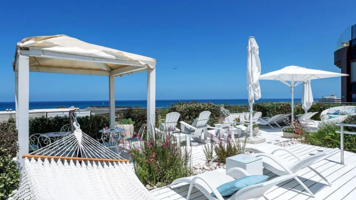 Shalom Hotel & Relax