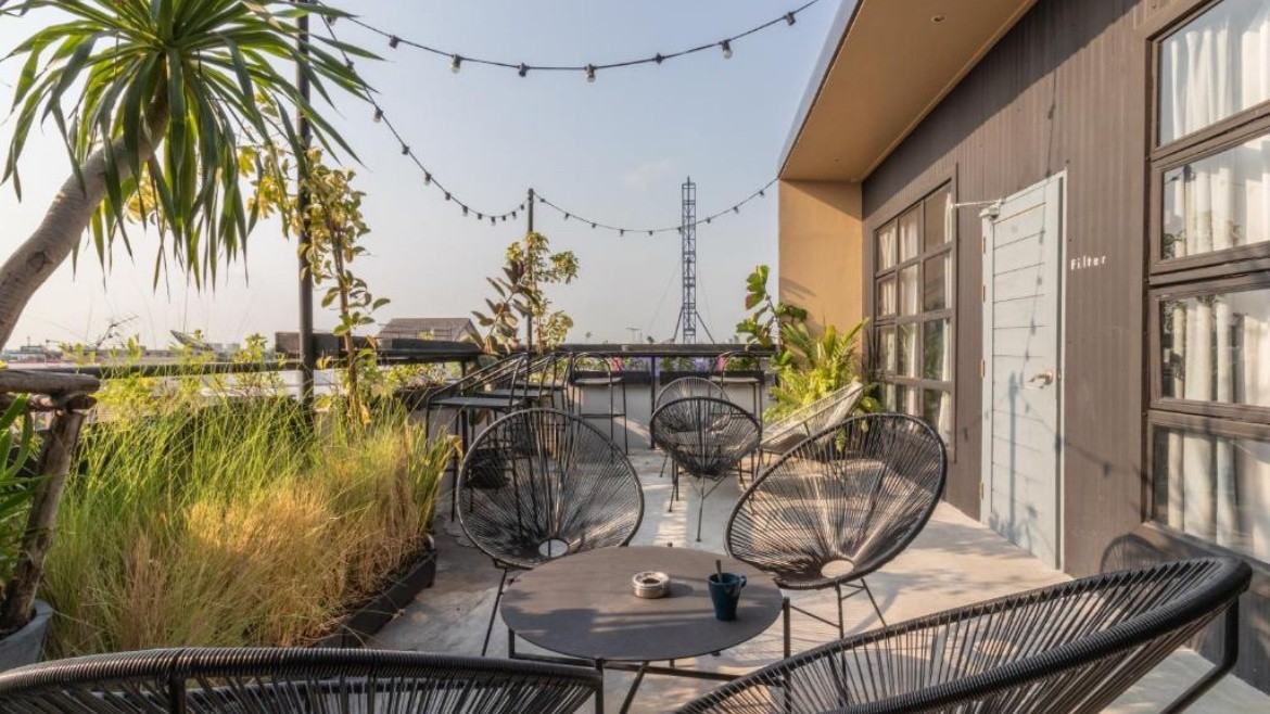 Beige Poshtels Hostel