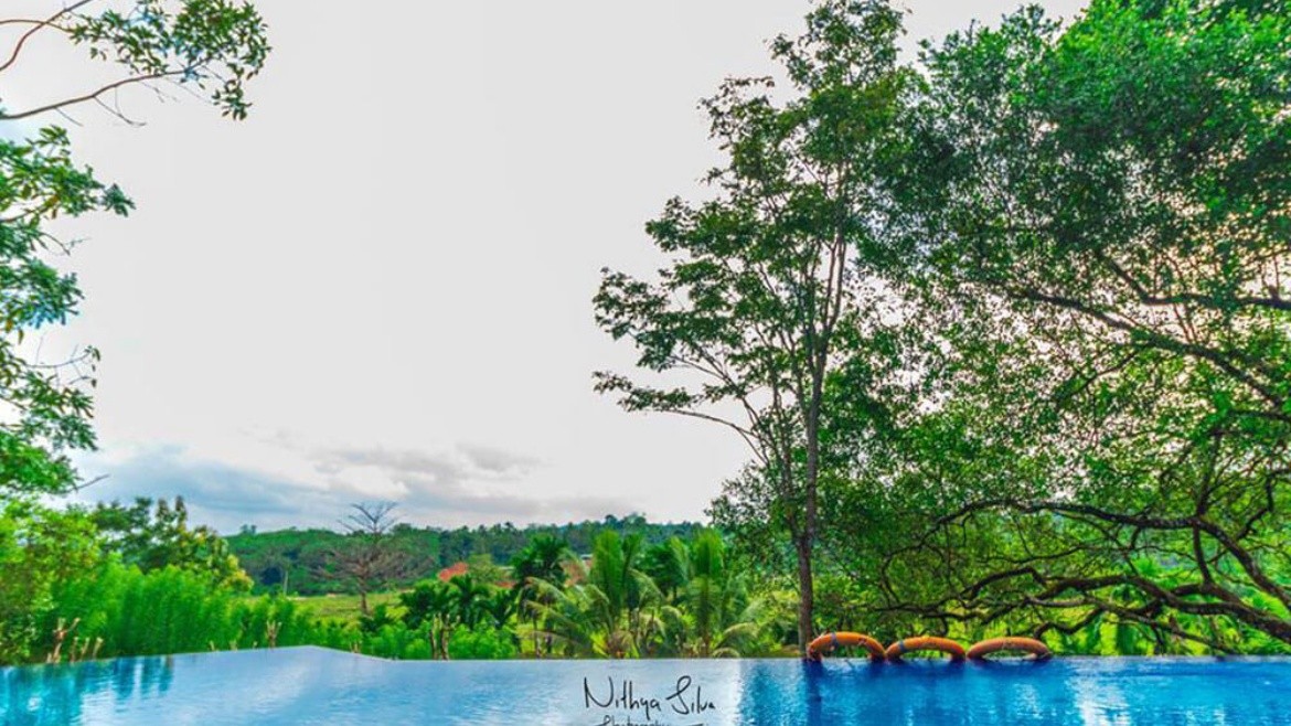 Lake Serenity Boutique (Ratnapura)