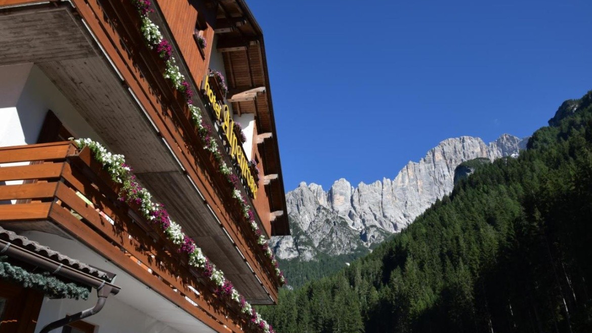 ALPENROSE (Alleghe)