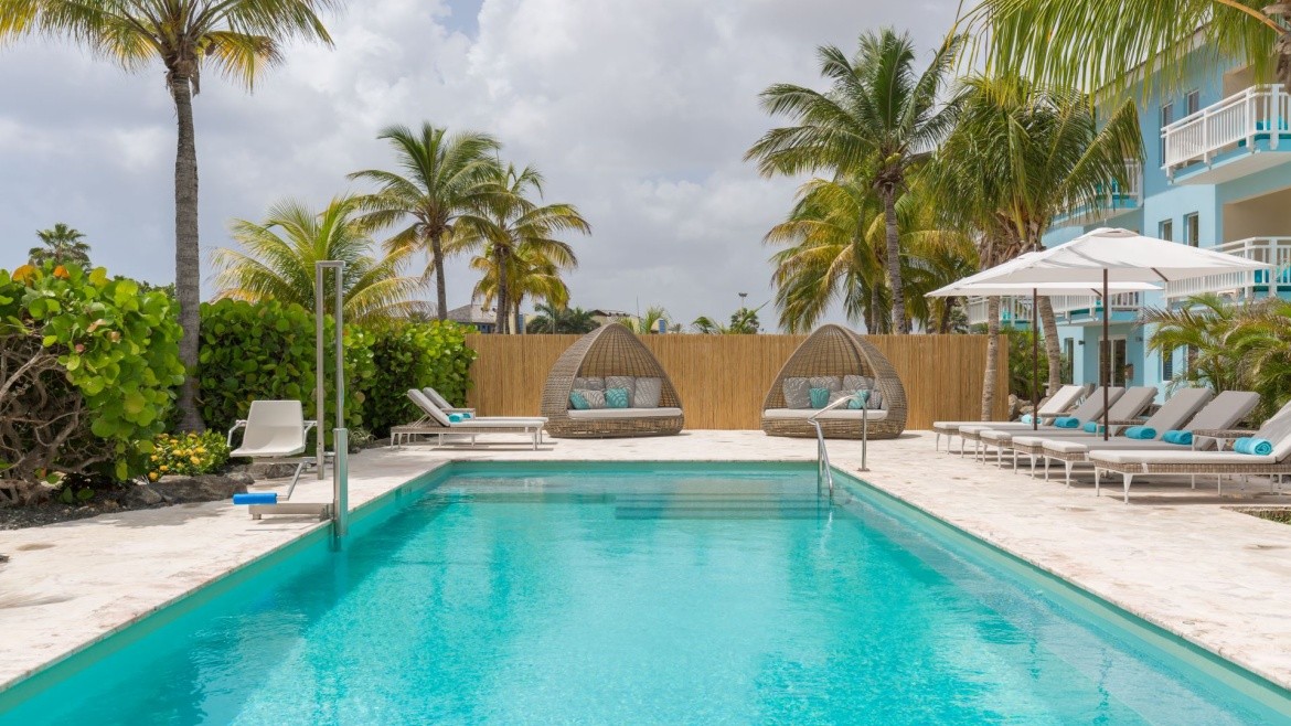 Dolphin Suites