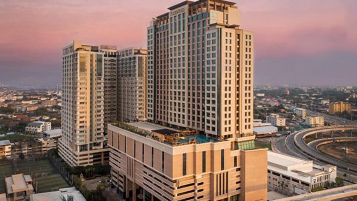 The Grand Fourwings Convention