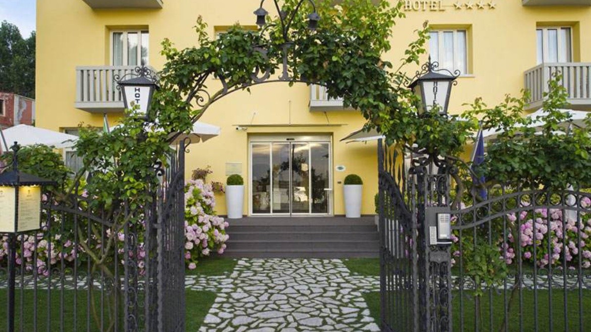 Viktoria Palace