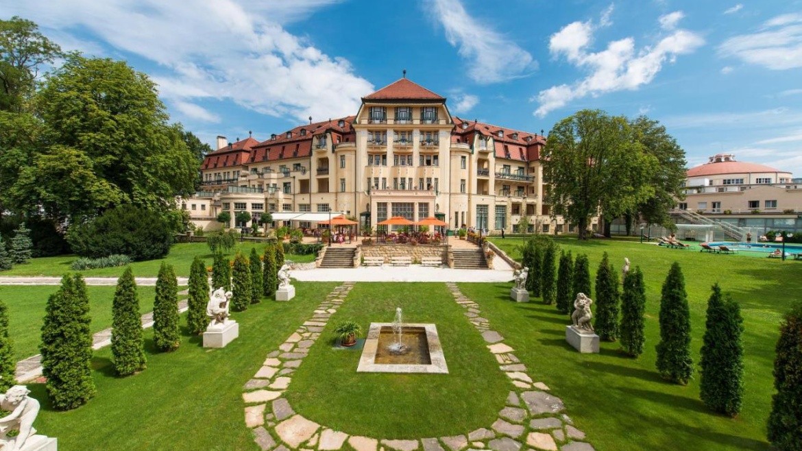 Thermia Palace Health Spa